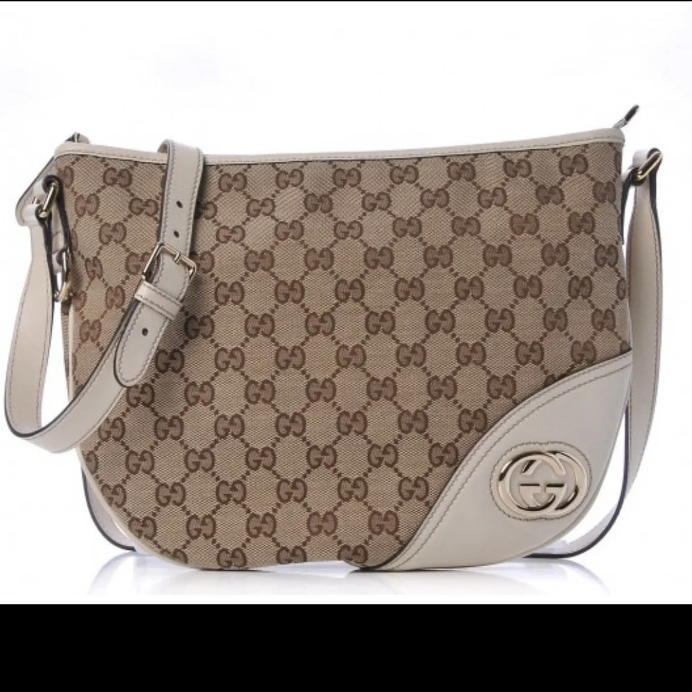 Gucci GG Canvas Bag - Picture 1 of 16